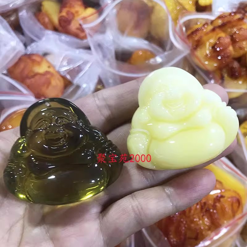 原石琥珀白花蜜笑佛长毛衣链蓝珀佛公项链仿白蜜蜡精雕弥勒佛吊坠
