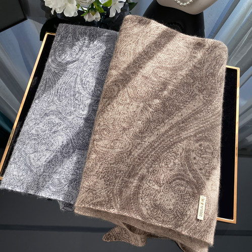 轻盈保暖老钱风针织羊绒围巾披肩