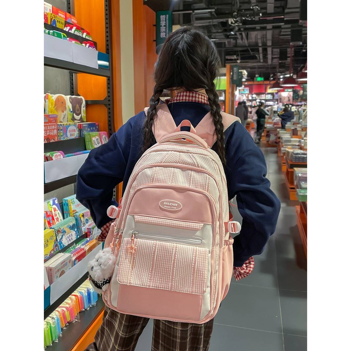 专柜书包女生中学生大容量双肩包休闲新轻便初中生校园少女背包