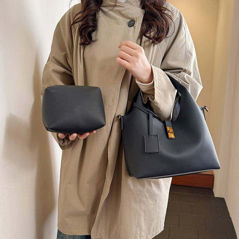 专柜品质高级感包包女2026新款复古水桶包简约时尚手提菜篮子包单