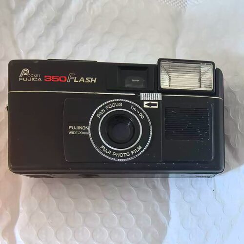 富士Fujica 350 Flash，110胶卷相机，镜头Fujinon Wide 20mm