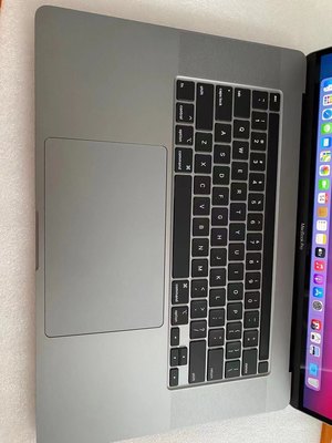 苹果16寸原装下半套无头骑士高配19款i7 2.6 16G 512G原装主机