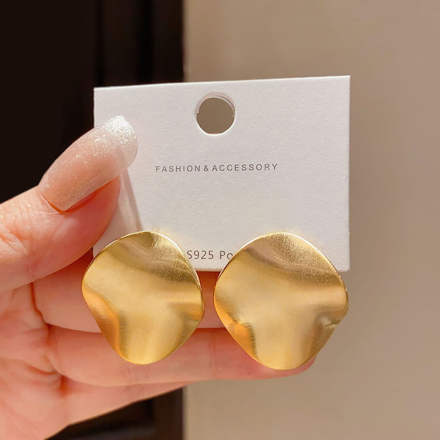 高级感拉丝金属曲面不规则夸张耳环小众独特金色耳钉文化创意手环