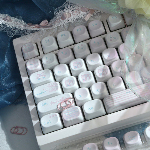 可爱浅粉色奶霜十字键帽