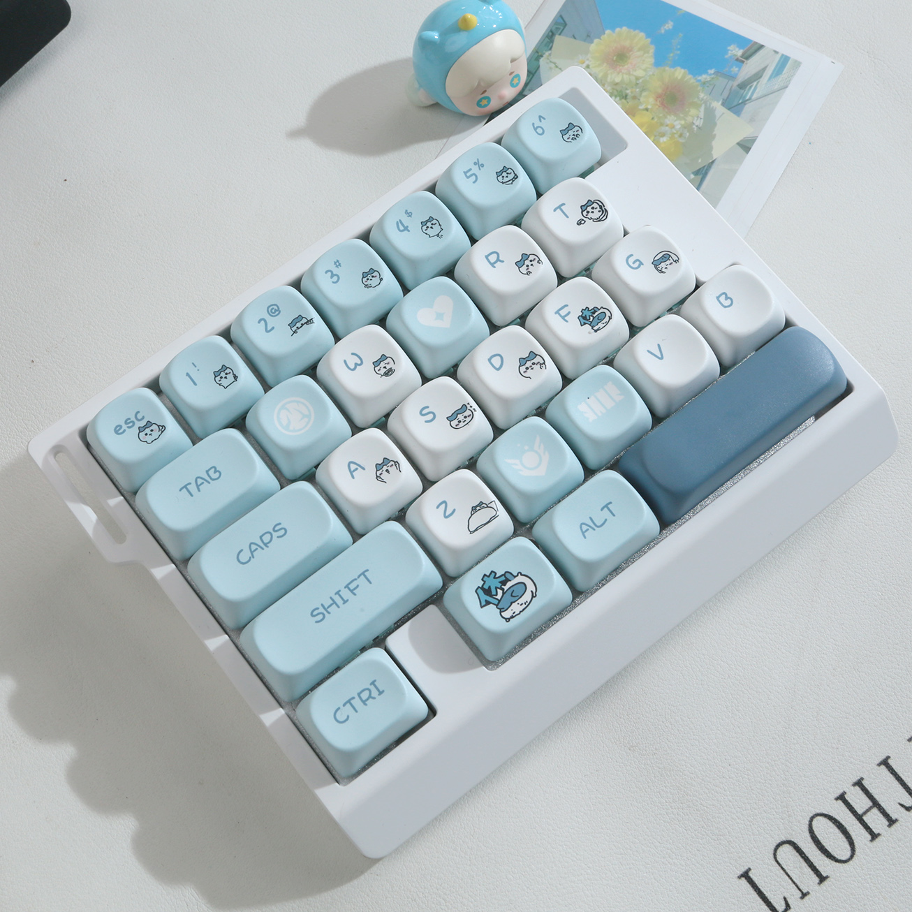 ZUOYA HE30单手磁轴小键盘有线游戏无畏契约永劫急停打瓦电竞