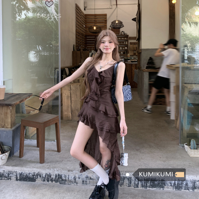不规则下摆荷叶边连衣裙女
