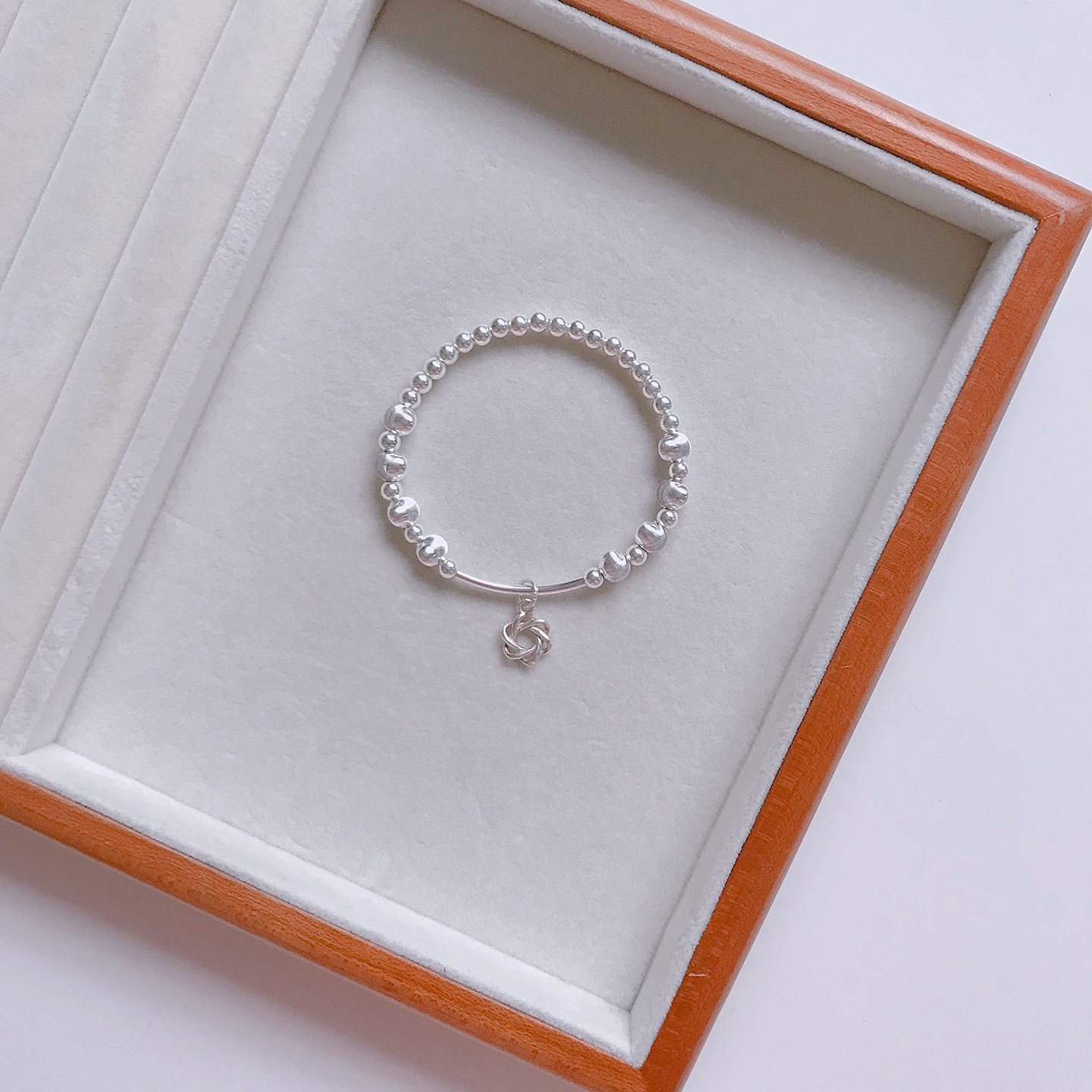 爆闪足银清冷感小众设计重工手串