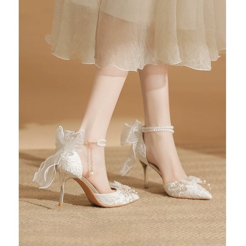 花朵高跟鞋女18岁成年礼缎面单鞋