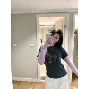 小象 设计感假两件粉色袖 子拼接磨毛全长袖 T恤女早春 幸运小马