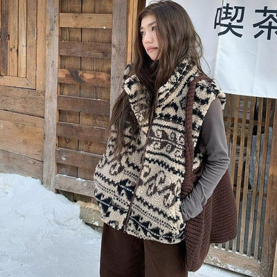 复古羊羔毛绒费尔岛提花马甲女士