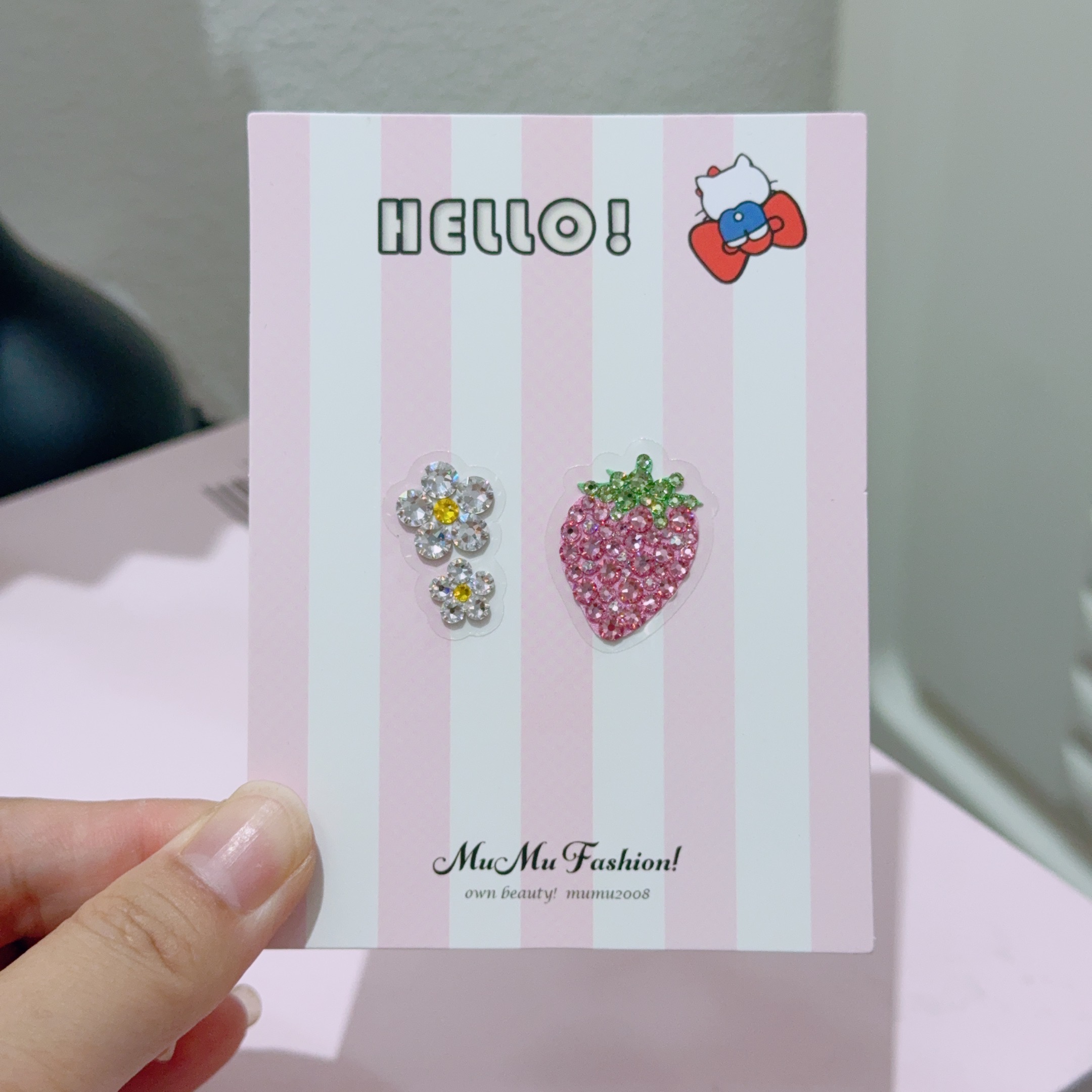 mumu饰品可爱草莓花朵水钻贴纸手机手帐DIY素材华子