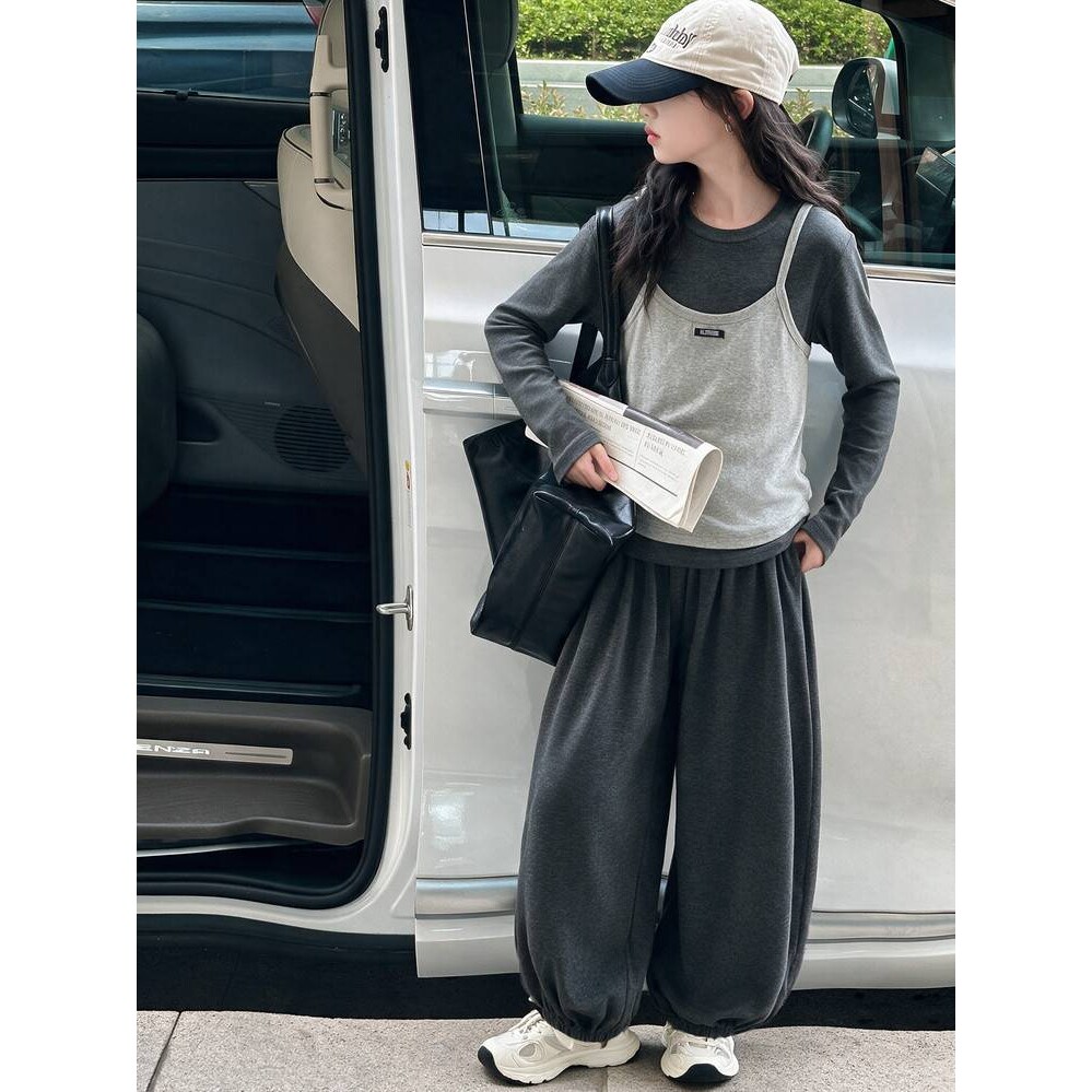 官方正品女童秋装吊带打底衫套装2026新款韩版中大童时髦女孩弯刀