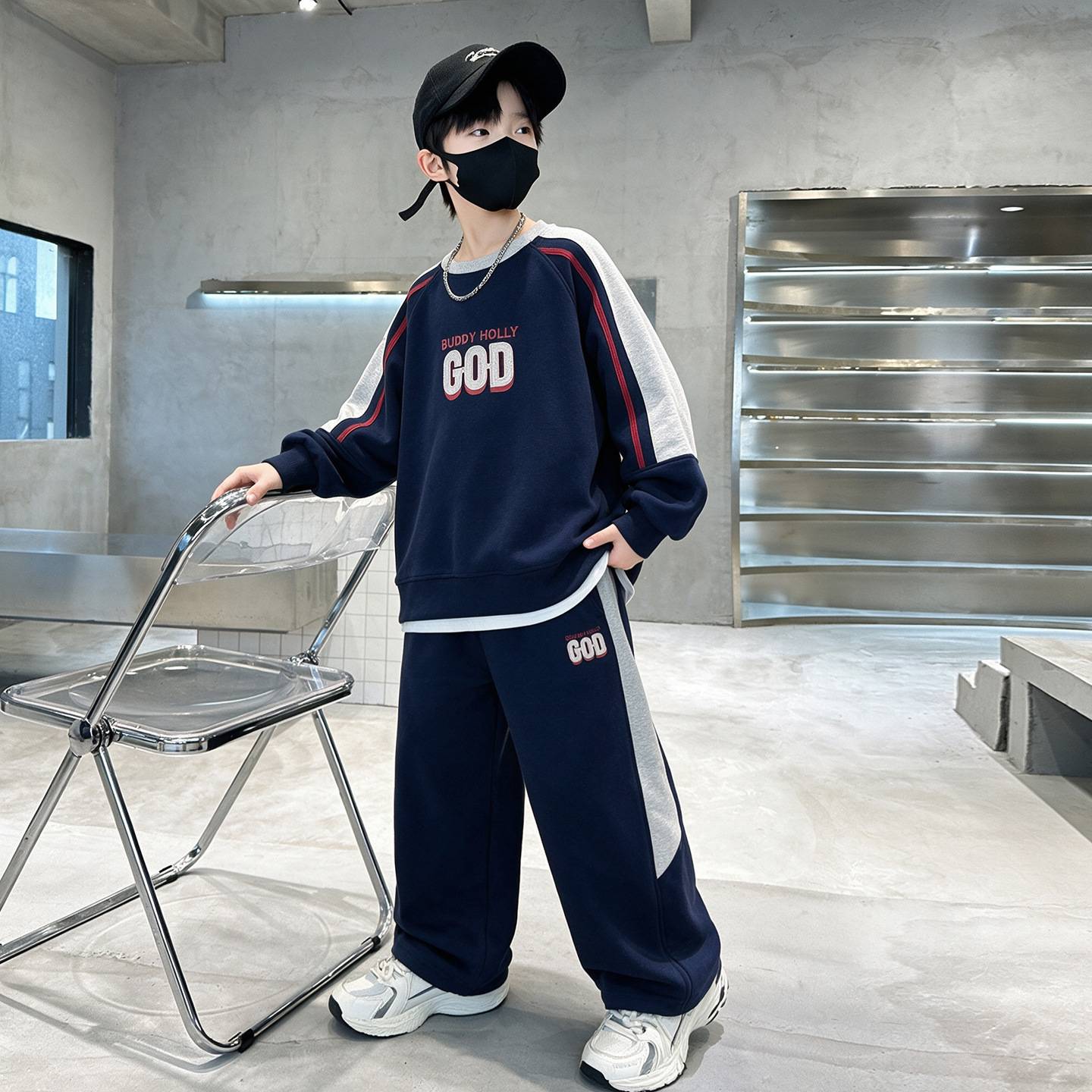 官方正品儿童装男童秋装卫衣套装2026新款春秋款大童帅气秋季男孩