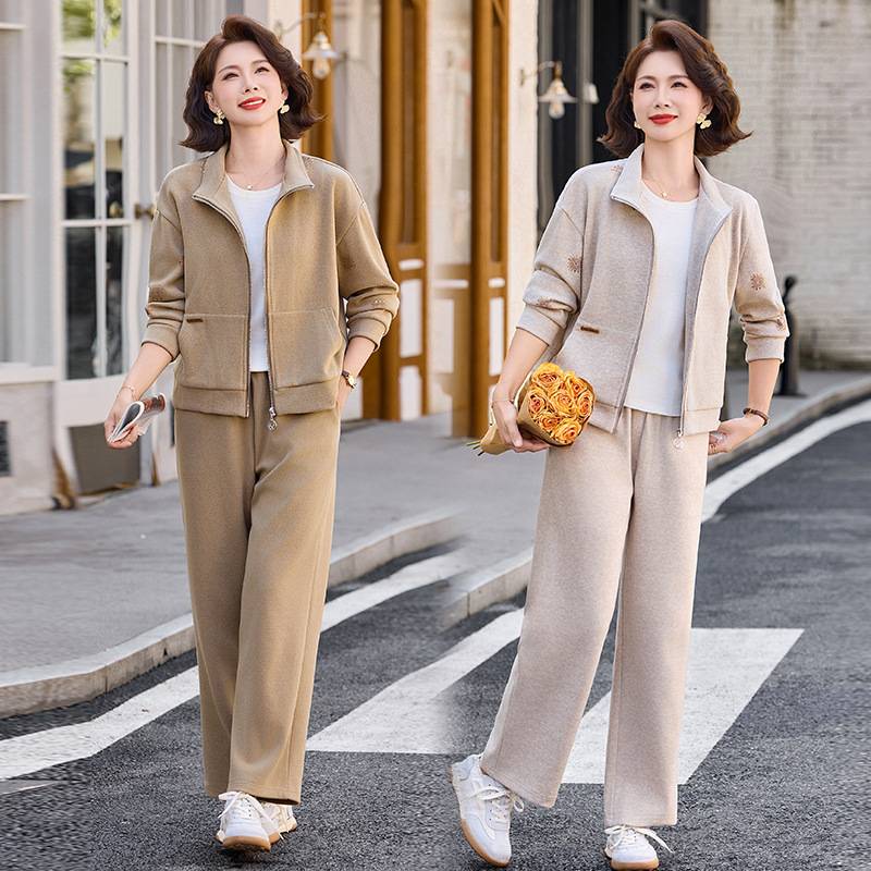 官方正品中老年妇女装休闲运动服妈妈2026新款秋装卫衣外套阔腿裤