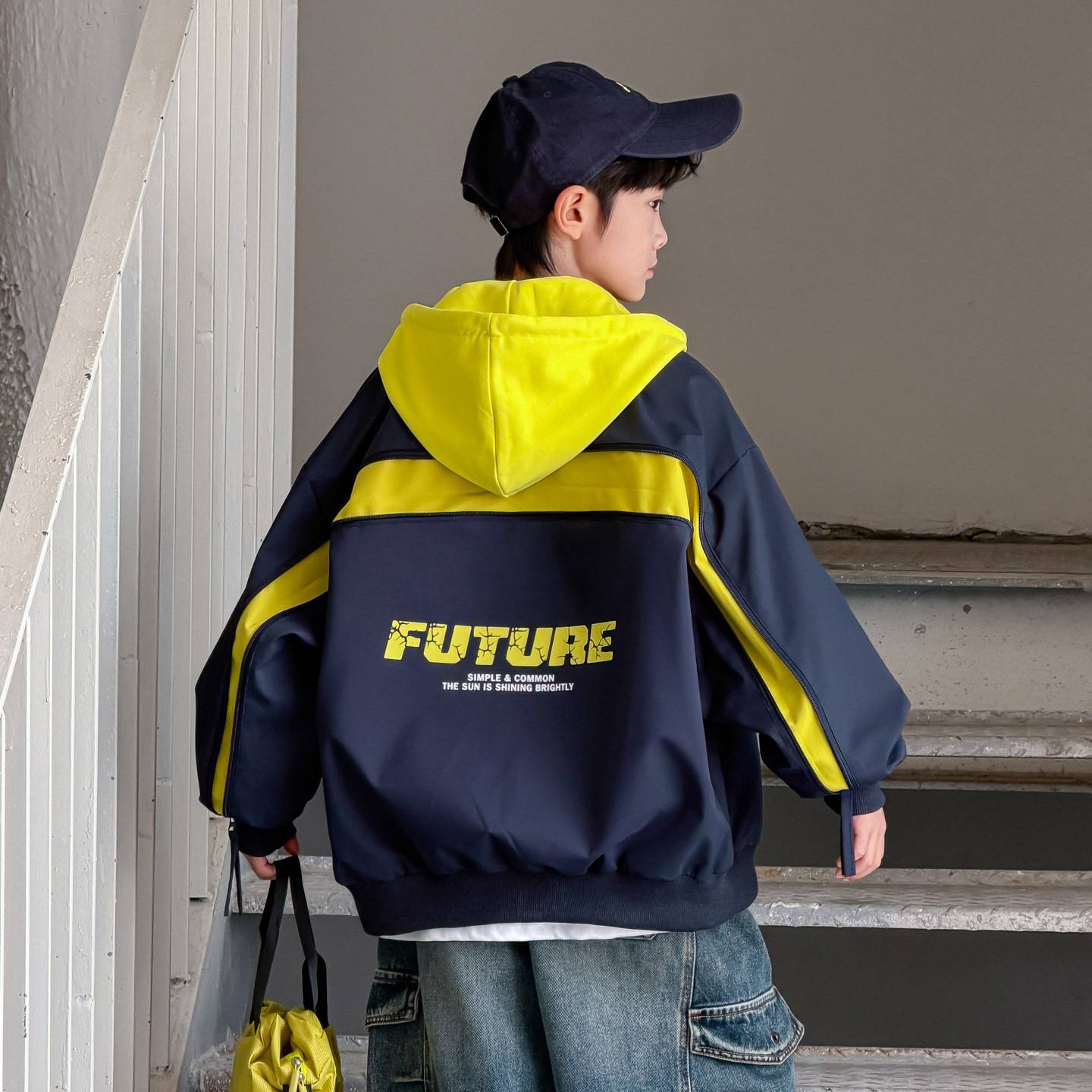 官方正品男童秋装外套2026新款中大童秋季男孩帅气儿童春秋款连帽