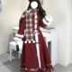 新年战袍秋冬甜美氛围套装 毛呢拼接格子围巾外套半身裙长裙三件套
