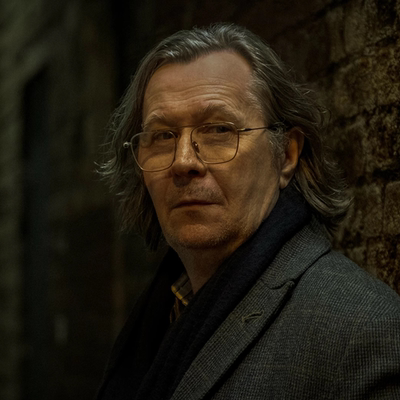 英剧Slow Horses流人加里奥德曼周边同款眼镜运动电子表