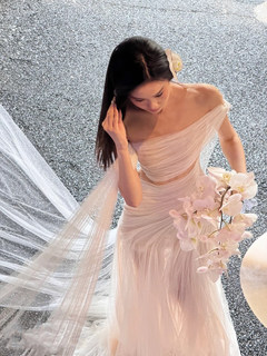 2024新款新娘婚纱简单性感修身显身材轻纱婚外婚纱礼服定制