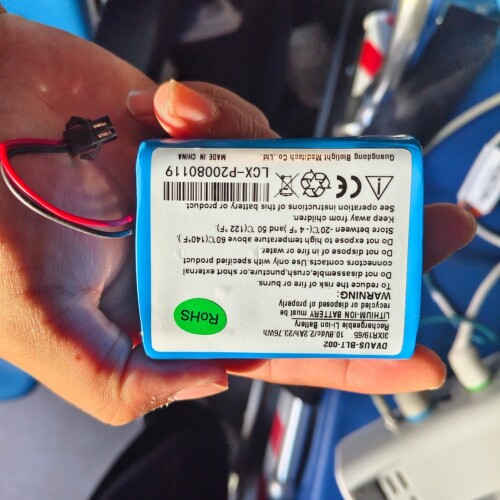 适用宝莱特 M1000监护仪电池DVAUS-BLT-002  10.8V 2.2Ah充电电池