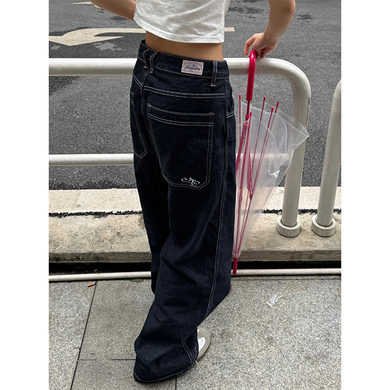 川川也美式覆古刺绣宽松图片