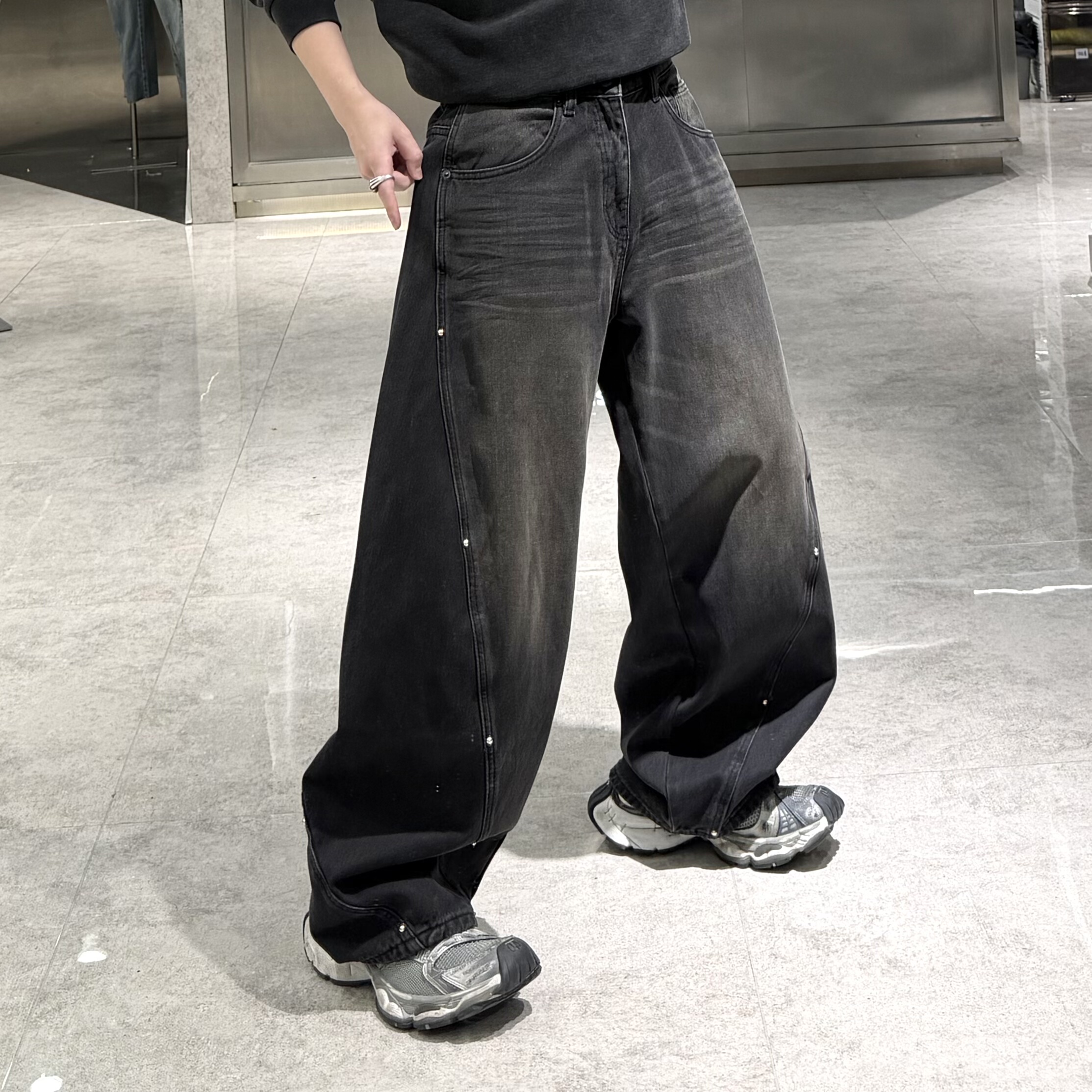 潮牌秋冬重磅磨毛直筒牛仔裤男美式复古做旧铆钉宽松青年阔腿裤潮,男装,牛仔裤,淘宝优惠券,粉丝福利购,淘宝优惠卷