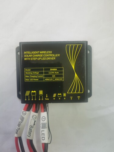SRNE硕日LED太阳能充放电路灯控制器IP68升压恒流调光SR-DH蓄电池