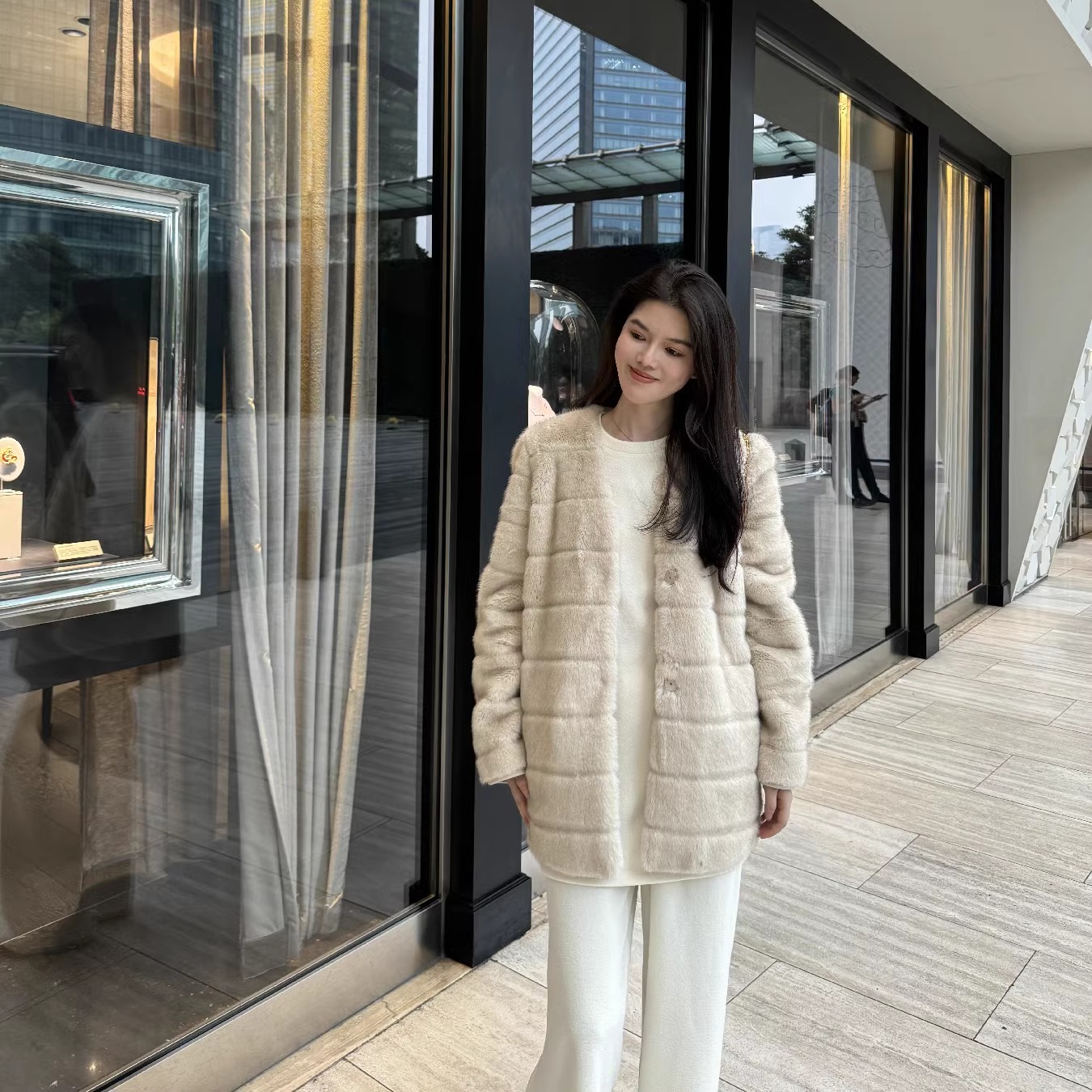 摩登197水貂毛横排环保皮草外套