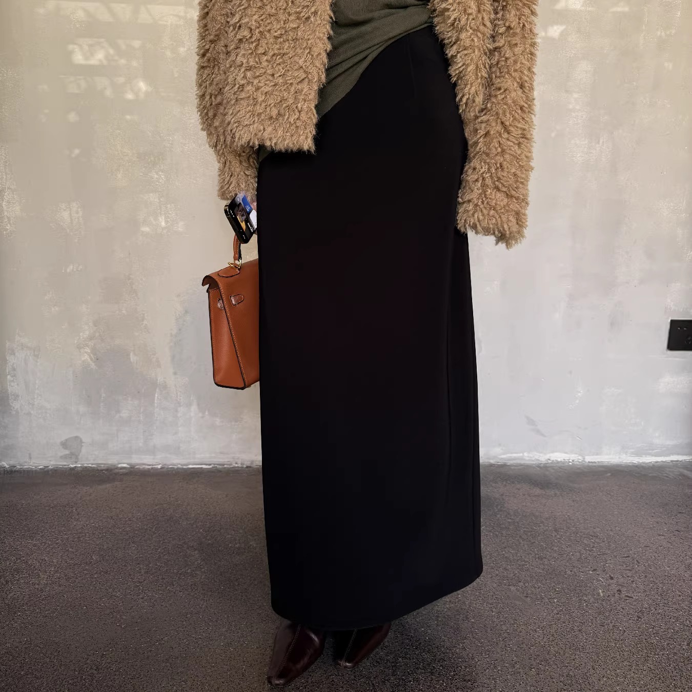 摩登197加绒后开叉直筒半身裙女