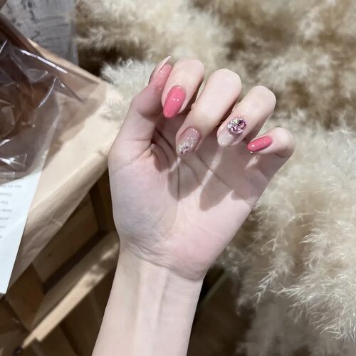 穿戴甲手工定制短款江坂丽奈粉色闪钻猫眼纯欲温柔显白成品美甲贴