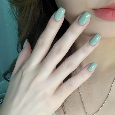 夏日可爱多巴胺纯色穿戴甲 豆沙绿短款纯欲手工美甲全贴片 成品