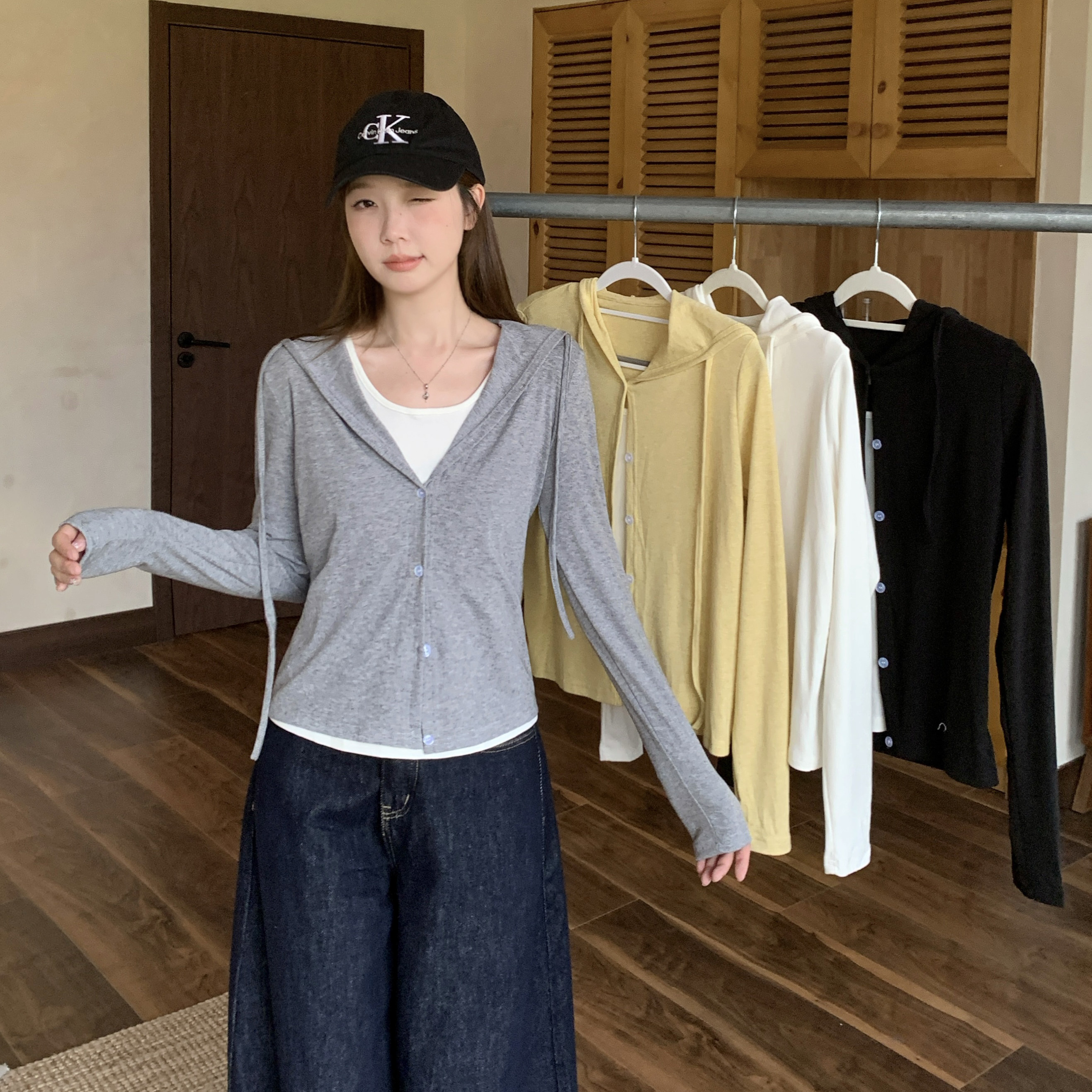 哺乳装外出秋冬大码假两件连帽纽扣长袖T恤产后辣妈款喂奶期上衣
