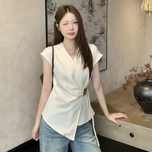 哺乳夏装外出交叉V领系带短袖衬衫大码产后辣妈款显瘦喂奶期上衣