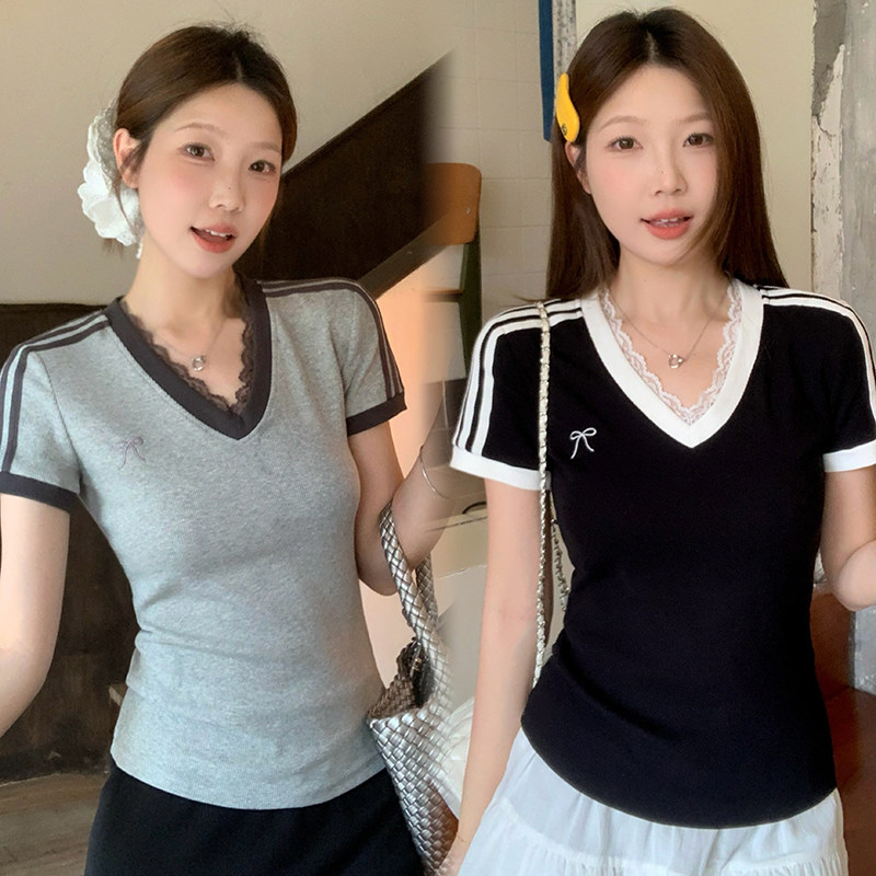 哺乳夏装外出大码V领蕾丝正肩短袖T恤显瘦辣妈款产后绝美喂奶上衣