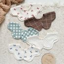 ins韩国婴儿围嘴韩系花瓣口水巾纯棉新生儿A类围兜双面360度旋转