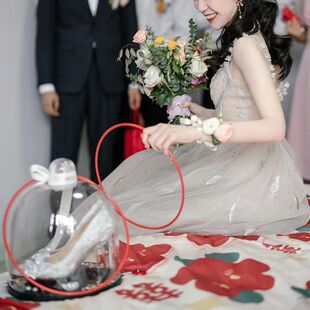 婚鞋盒接亲套圈游戏藏婚鞋神器可带锁婚礼藏鞋透明婚鞋水晶盒