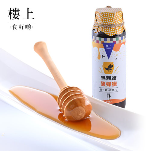 印尼森林资源丰富，蜜蜂在丛林聚居产出蜂蜜