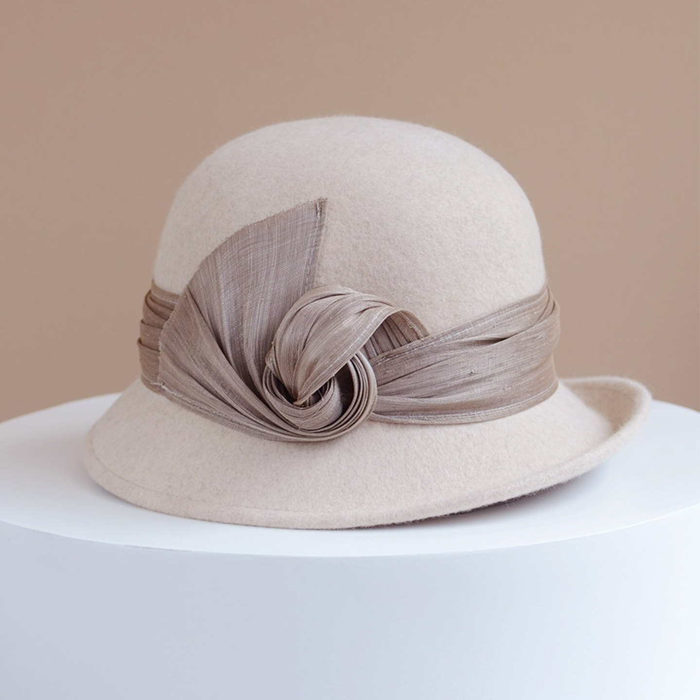 帽子女秋冬法式真丝麻羊毛呢渔夫帽英伦复古卷边优雅礼帽时尚盆帽,服饰配件/皮带/帽子/围巾,帽子,淘宝优惠券,粉丝福利购,淘宝优惠卷