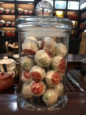 包邮玻璃罐大号玻璃瓶储物罐透明无铅茶叶密封罐中药材食品罐