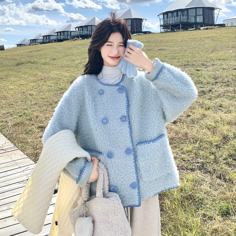 【新款已出货】设计感保暖皮毛一体C161-8955-P255-K388,女装毛呢外套,2C161