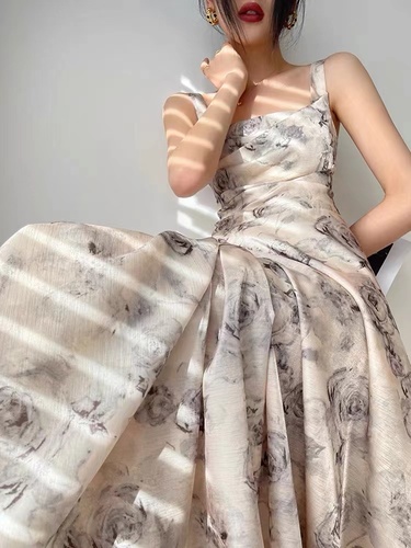 朵魅时尚服饰 DZSSFS8755 整款下架