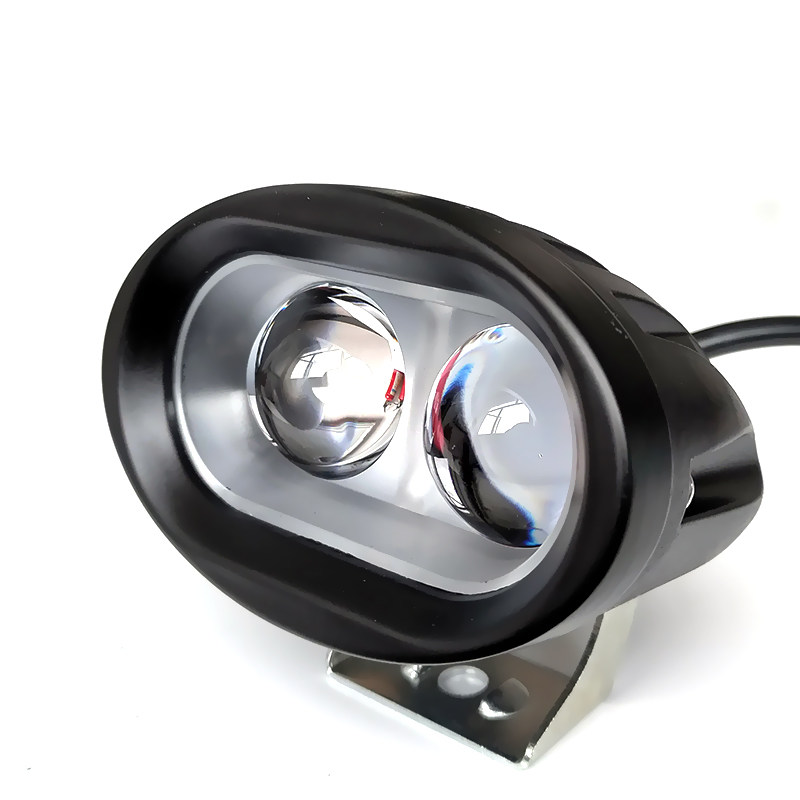 大功率超亮12V汽车LED射灯中网灯雾灯24V货车越野车顶灯黄光远谢