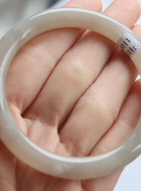 保真天然和田玉手镯56圈口证书编号1141101和田玉藕粉色烟灰色