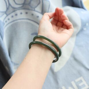 保真天然和田玉手镯61圈口证号381496且末蓝青色料圆条2支