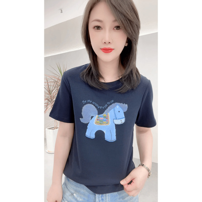 今年流行小马图案@钉珠植绒刺绣立体太空棉T恤衫女百搭显瘦上衣薄