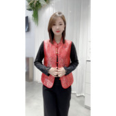 红色八大晕马甲送吊坠新中式 国风马夹坎肩新年宋锦缎面织锦女新款