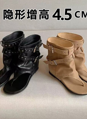 内增高复古辣妹夹趾凉靴女夏2026年新款带皮带扣镂空罗马平底凉鞋