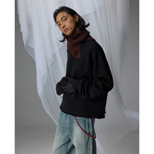 H1c 水洗卷边圆领套头落肩廓形Boxyfit随性松弛感卫衣 破坏下摆