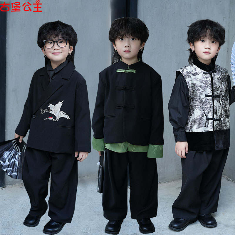 名族风幼儿园套装礼服