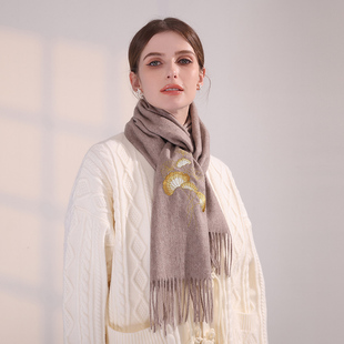 达芬奇密码羊毛围巾女2025刺绣披肩两用妈妈生日礼物冬季羊绒围脖