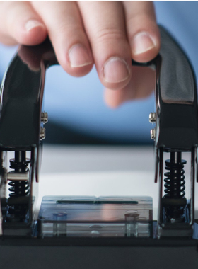 日本CARL咖路SD-88/NO.88厚型打孔机 打洞机 打孔器 打孔张数50张